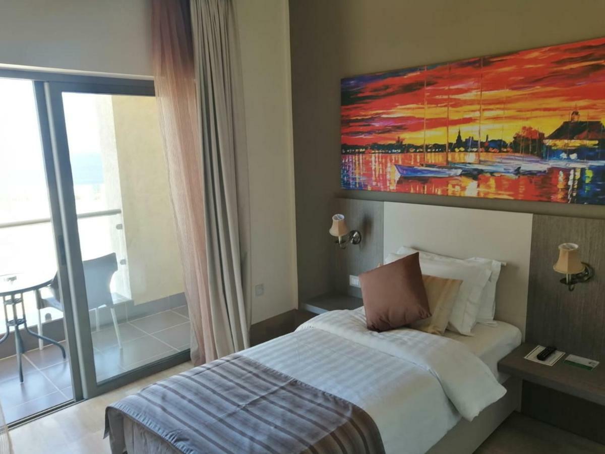 Jaz Beau Rivage Resort Aqaba Exterior photo
